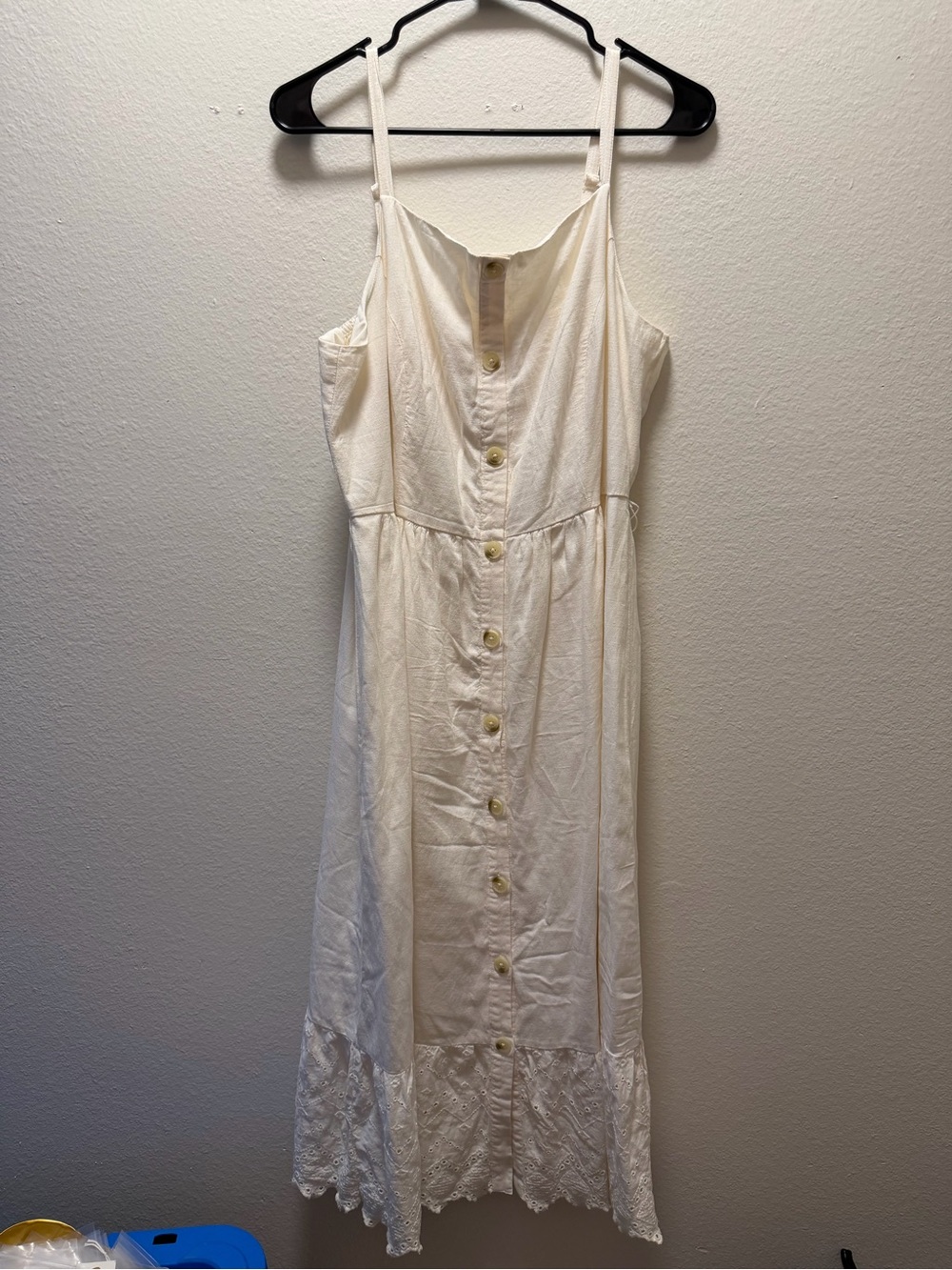 Old Navy Cream Button-Front Midi Dress with Lace Hem